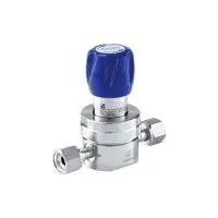 Регулятор AMFLO UHP AU22 Материал: Код ZS (Body,Poppet, Nozzle,Gland-SUS316L, Diaphragm - Hastelloy® C-22, Seat: PCTFE);Поверхность 0.13 um; 2х портовый, вх. давл. 20,6 бар, CV-1.1